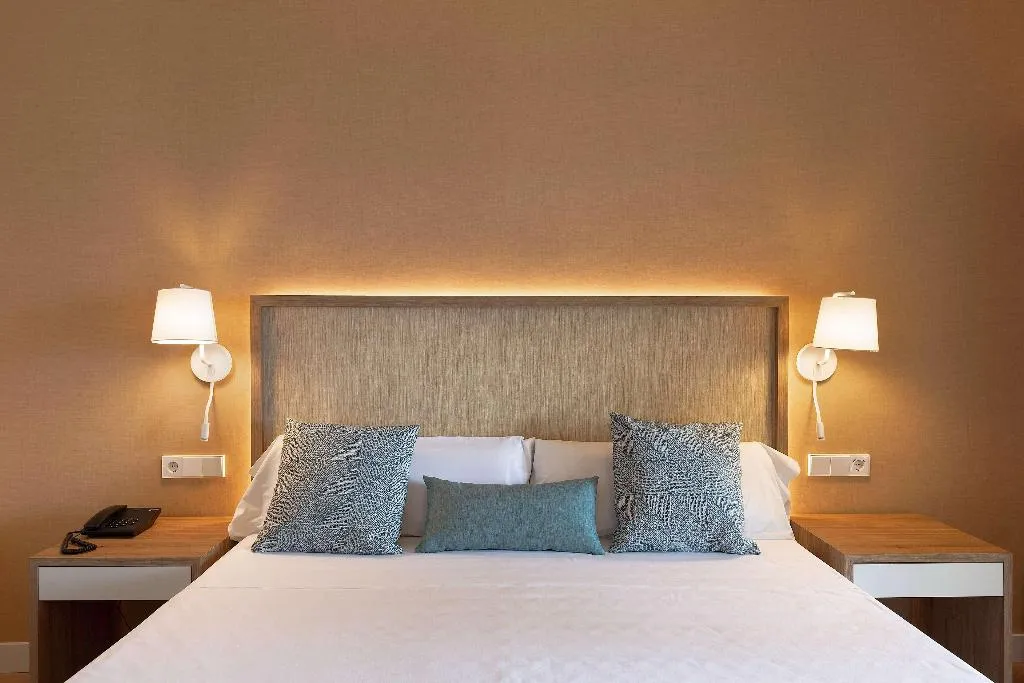 DOUBLE SINGLE USE GARDEN VIEW Room, Aluasoul Menorca, Menorca