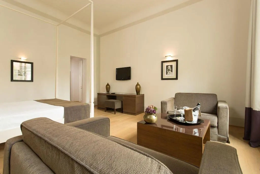 JUNIOR SUITE GARDEN VIEW KING BED Room, Orto de Medici, Florence