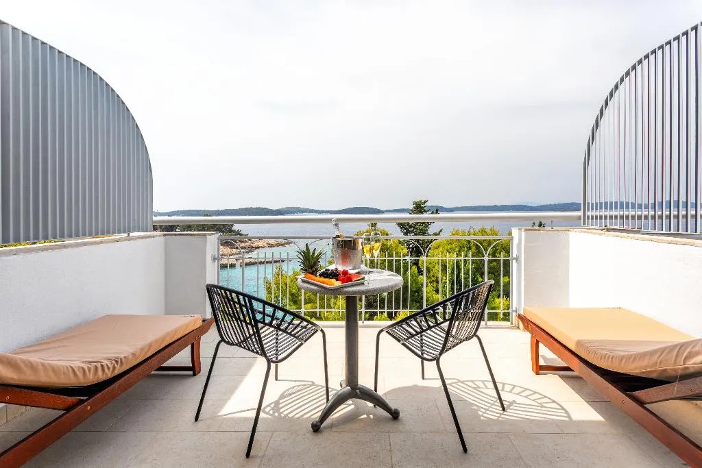 DOUBLE DELUXE SUPERIOR Room, Boutique Beach Resort Podstine, Split