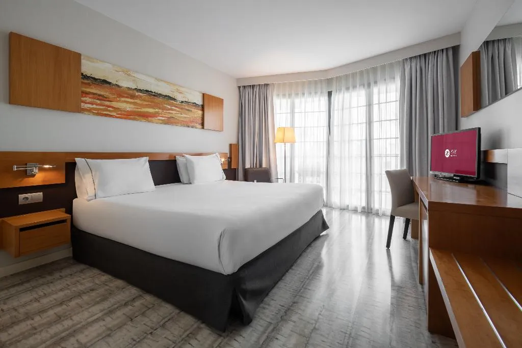 DOUBLE SINGLE USE DELUXE Room, Exe Estepona Thalasso & SPA, Costa Del Sol