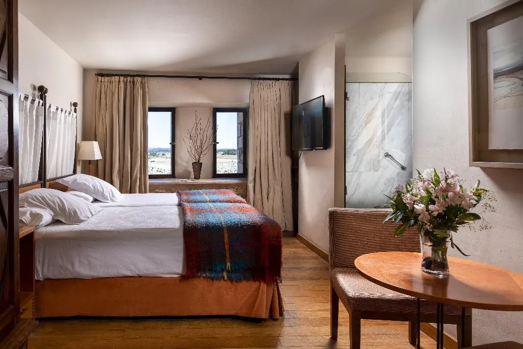 TWIN STANDARD Room, Parador de Alarcon, Valencia