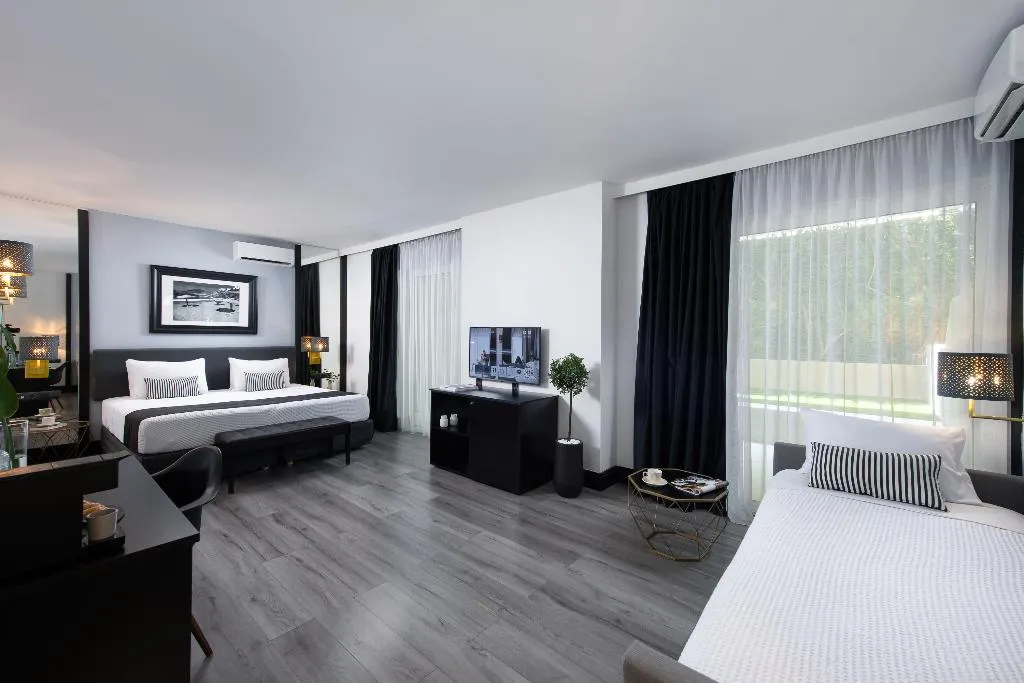 TRIPLE CAPACITY 3 Room, Athenian Riviera Hotel, Athens