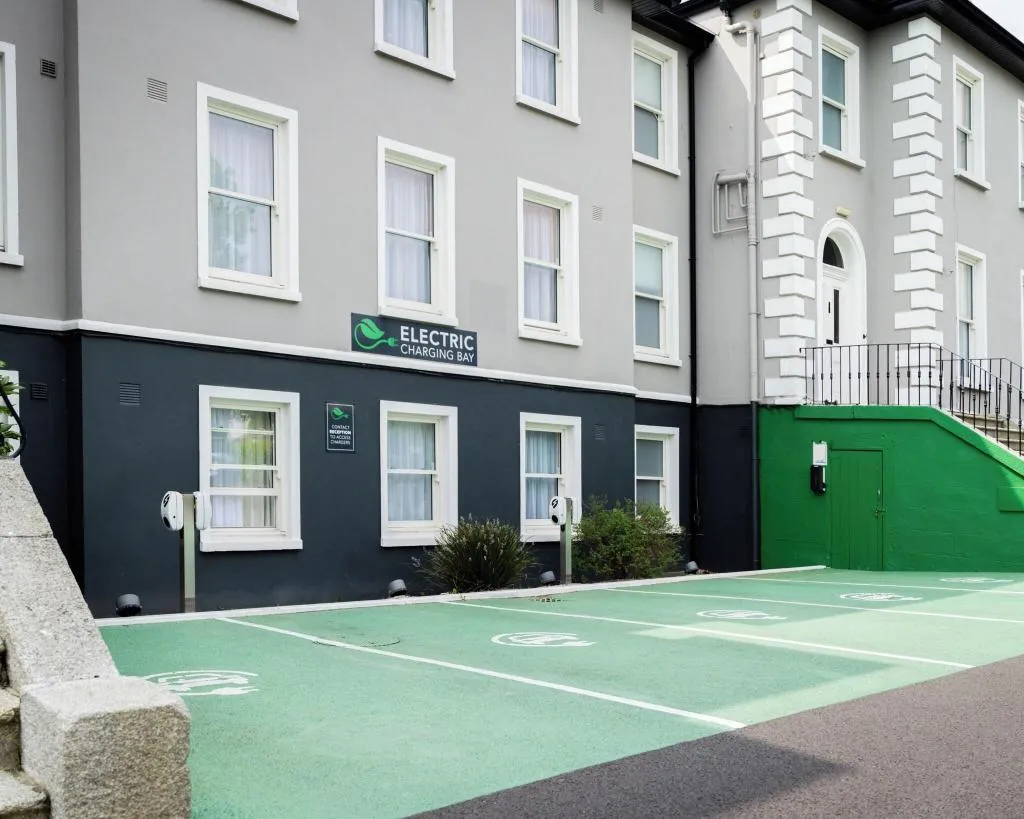 General view, Sandymount Hotel, Dublin
