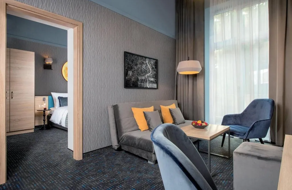 SUITE WITH DOUBLE BED Room, Leonardo Boutique Hotel Krakow Old Town, Krakow