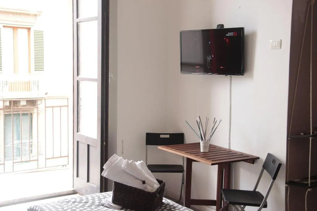 Room, New Rubik's Castle, Catania