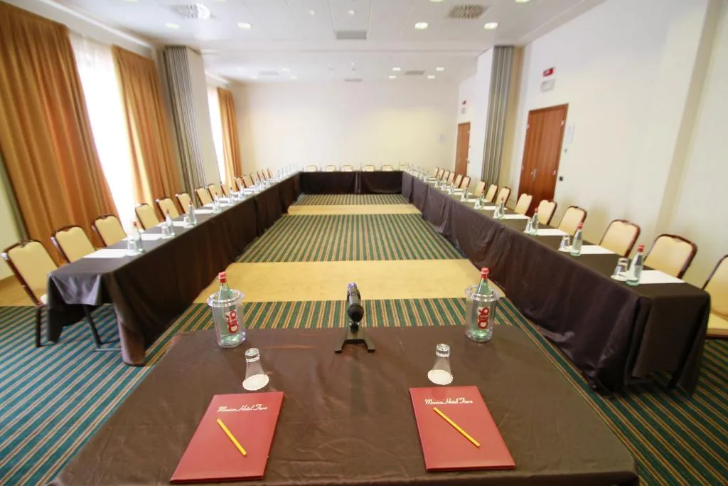 Conferences, Monica Hotel Fiera, Milan