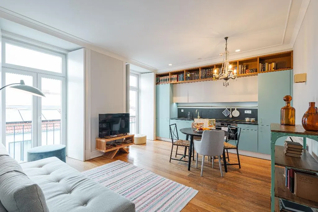APARTMENT SUPERIOR ONE BEDROOM Room, Almaria - Ex LIibris, Lisbon