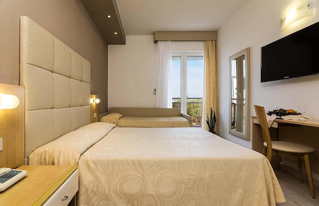 Room, Torino, Venice