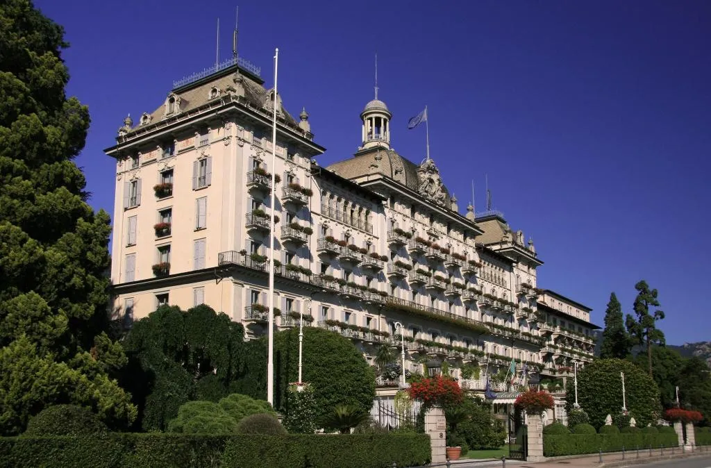 General view, Des Iles Borromees, Milan