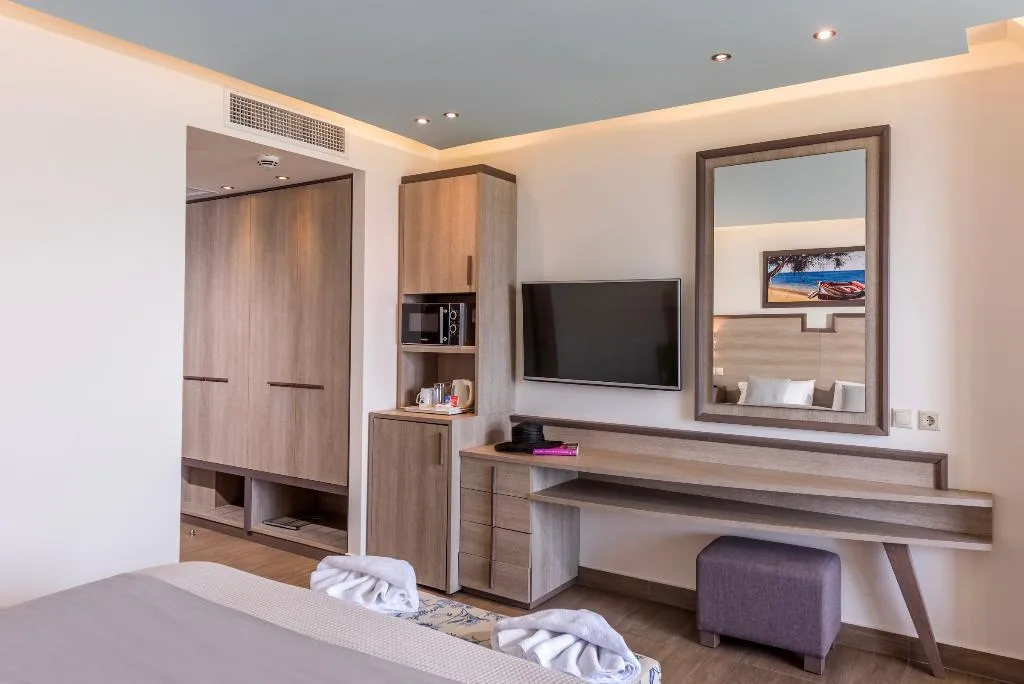 SUITE STANDARD Room, Star Beach Village & Waterpark, Crete