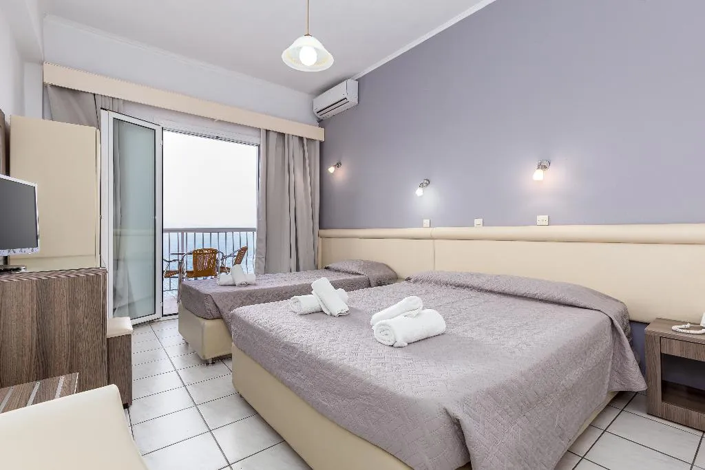 TRIPLE SEA VIEW Room, Oasis Hotel, Corfu