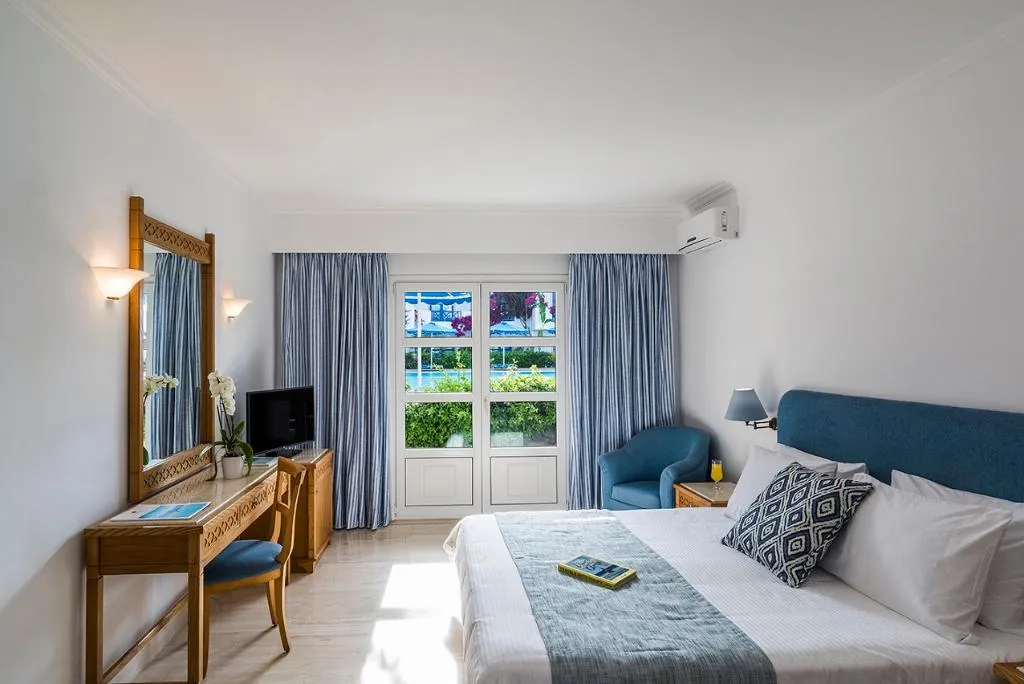 Double or Twin POOL VIEW Room, Mitsis Ramira Beach, Kos