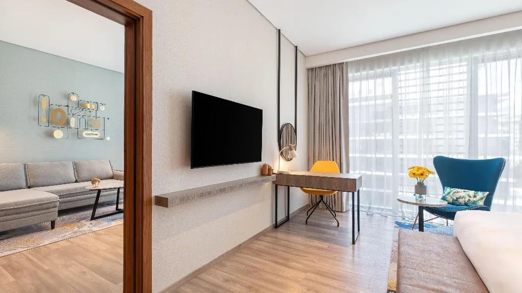SUITE CITY VIEW ONE BEDROOM Room, Voco Dubai The Palm, Dubai
