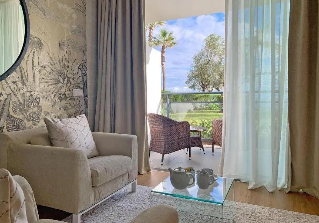 JUNIOR SUITE SEA VIEW CAPACITY 2 Room, VidaMar Resort Hotel Madeira, Madeira