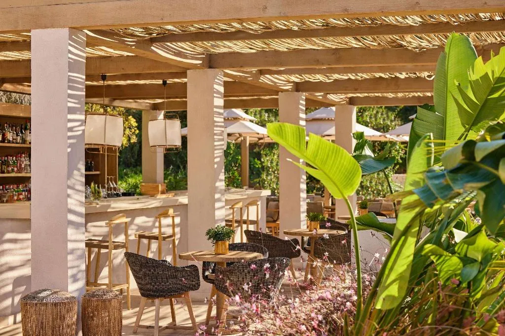 Restaurant, Ikos Porto Petro, Majorca
