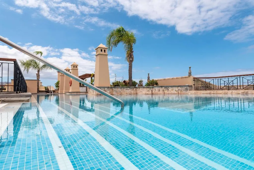 Pool, GF Gran Costa Adeje, Tenerife