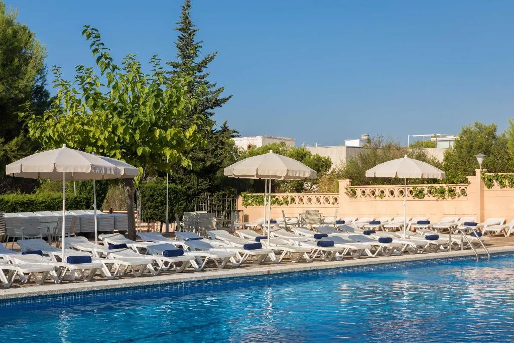 Pool, htop Molinos Park, Costa Dorada