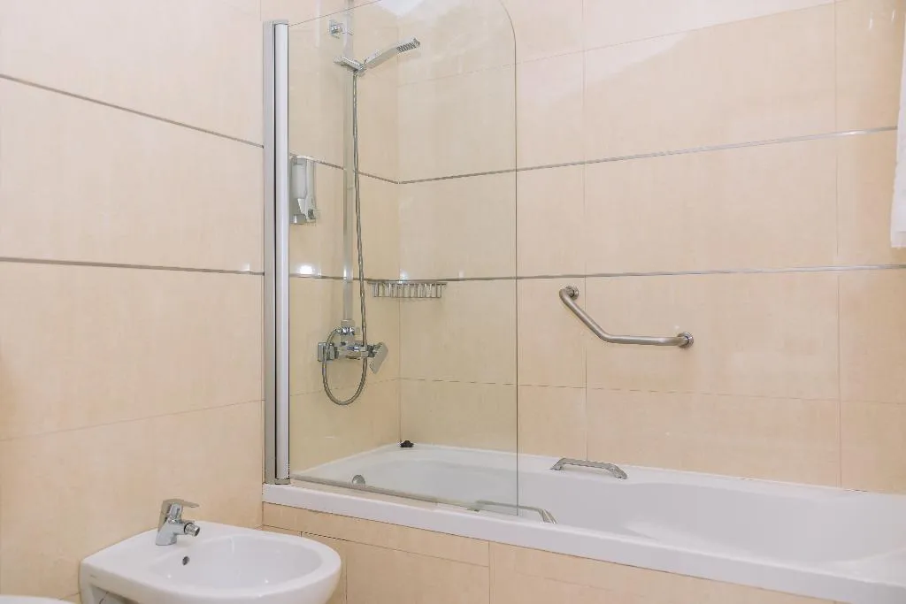 APARTMENT LUXURY TWO BEDROOMS Room, Grand Muthu Oura View Beach Club, Algarve