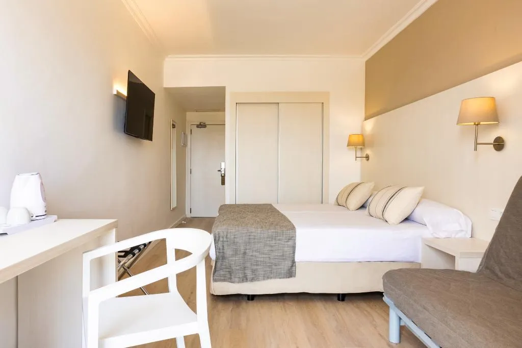 Double or Twin STANDARD Room, Minura Sur Menorca, Menorca
