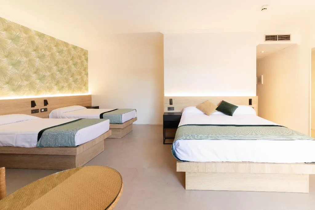 Double or Twin STANDARD Room, Palas Pineda Hotel, Costa Brava