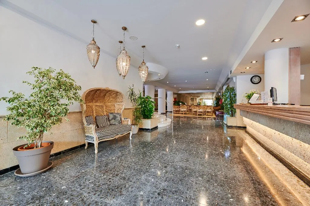 Lobby, ROC Oberoy, Majorca