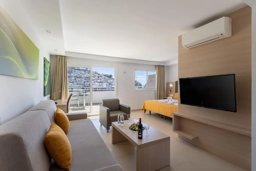APARTMENT SEA VIEW CAPACITY 3 Room, Marina Elite, Gran Canaria