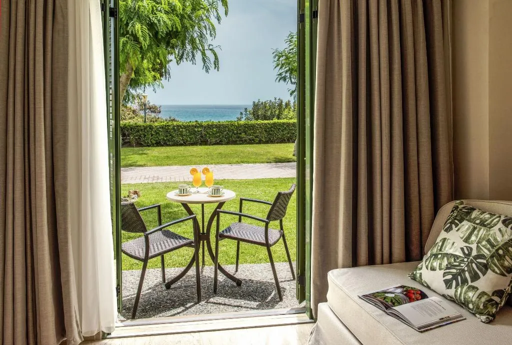 BUNGALOW SEA VIEW Room, Mitsis Rodos Maris, Rhodes