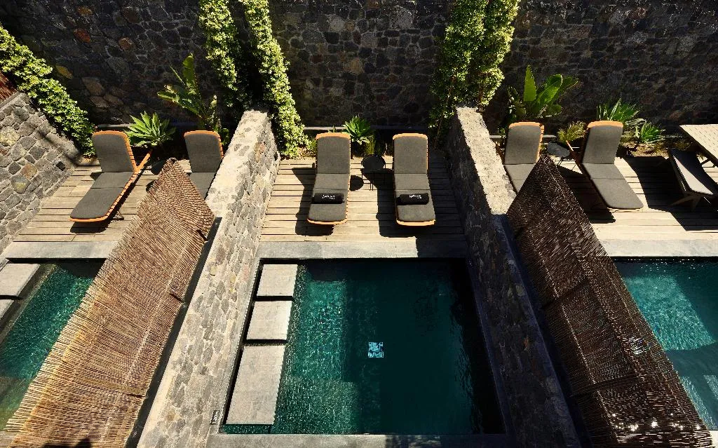 VILLA WITH PRIVATE POOL Room, Radisson Blu Zaffron Resort, Santorini