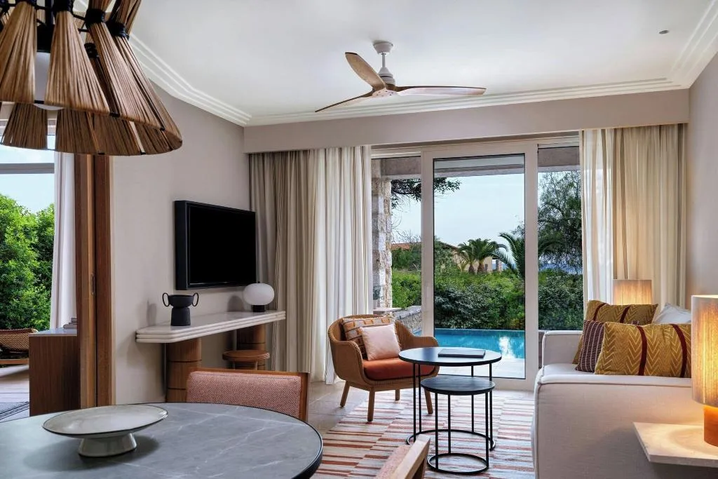 SUITE WITH PRIVATE POOL Room, The Westin Resort Costa Navarino, Kalamata