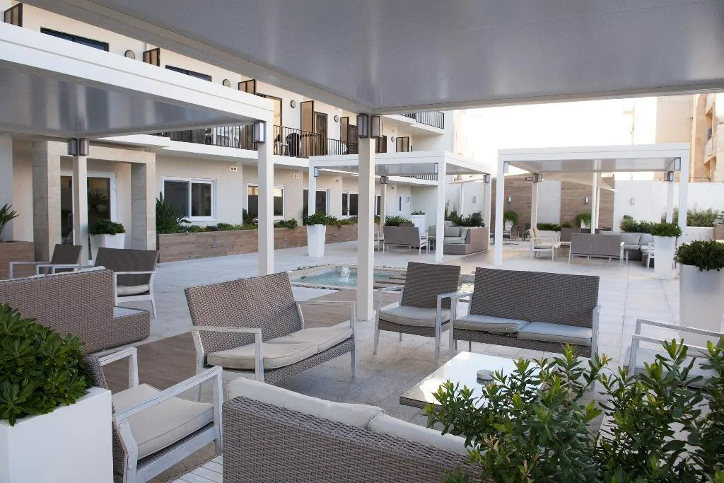 Terrace, Hotel Santana Malta, Malta