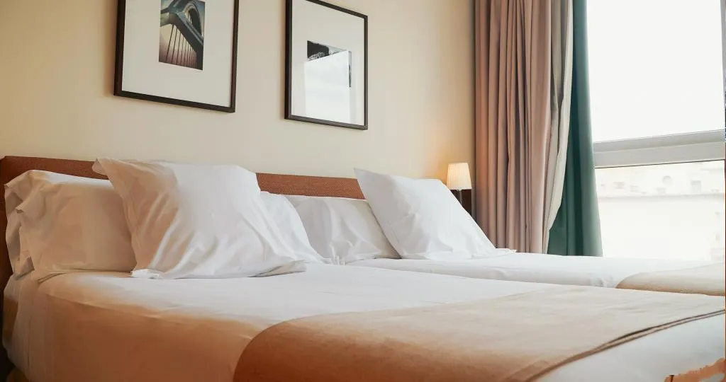 JUNIOR SUITE COMFORT Room, Vertice Sevilla, Seville