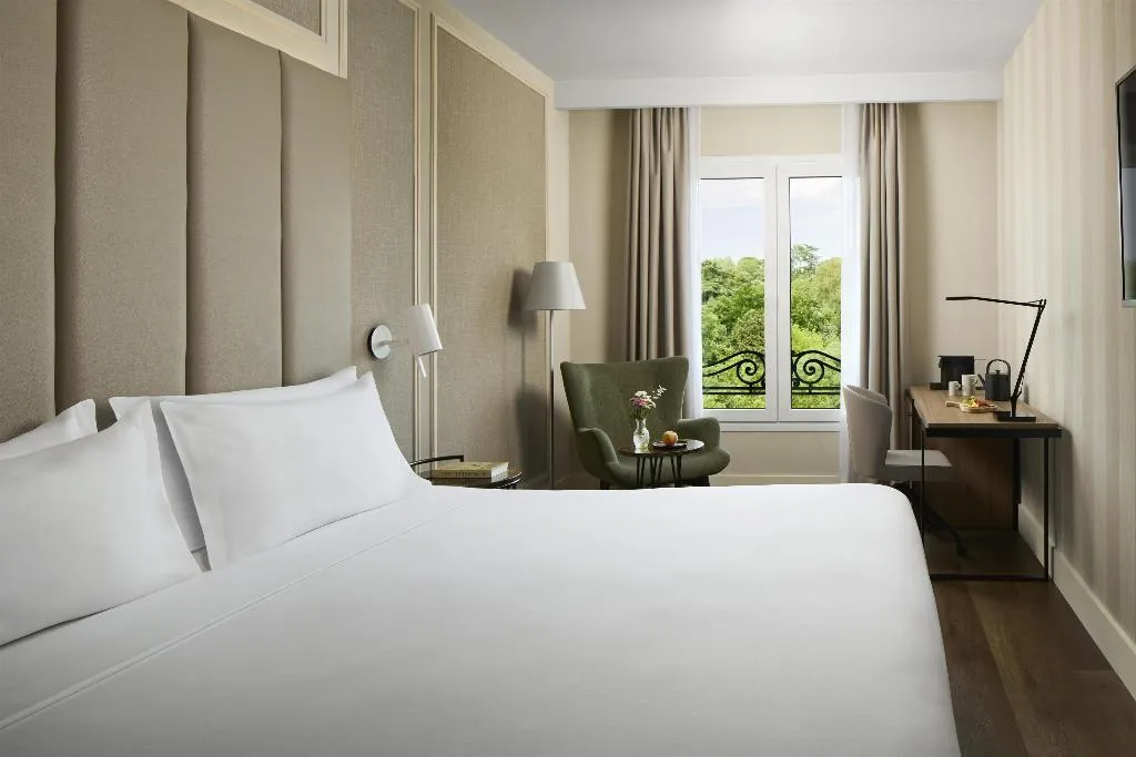 DOUBLE SUPERIOR WITH VIEWS Room, NH Madrid Nacional, Madrid