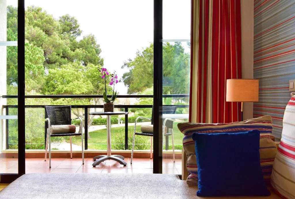 SUITE CAPACITY 3 Room, Pestana Dom Joao Ii Beach & Golf Resort, Algarve
