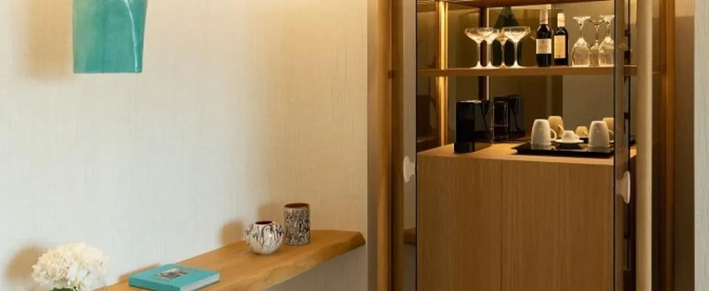 SUITE WITH PRIVATE POOL Room, Mitsis Selection Rinela, Crete