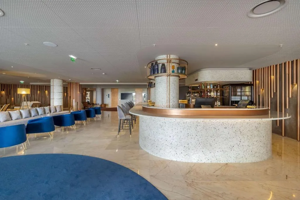 Restaurant, Next Savoy Signature, Madeira