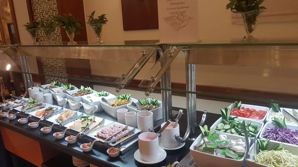 Restaurant, Royal Lagoons Resort & Aqua Park, Red Sea Riviera