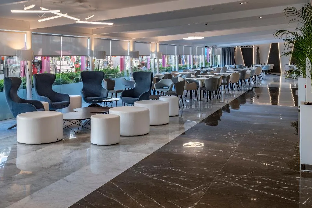 Lobby, Olympus Palace, Costa Dorada