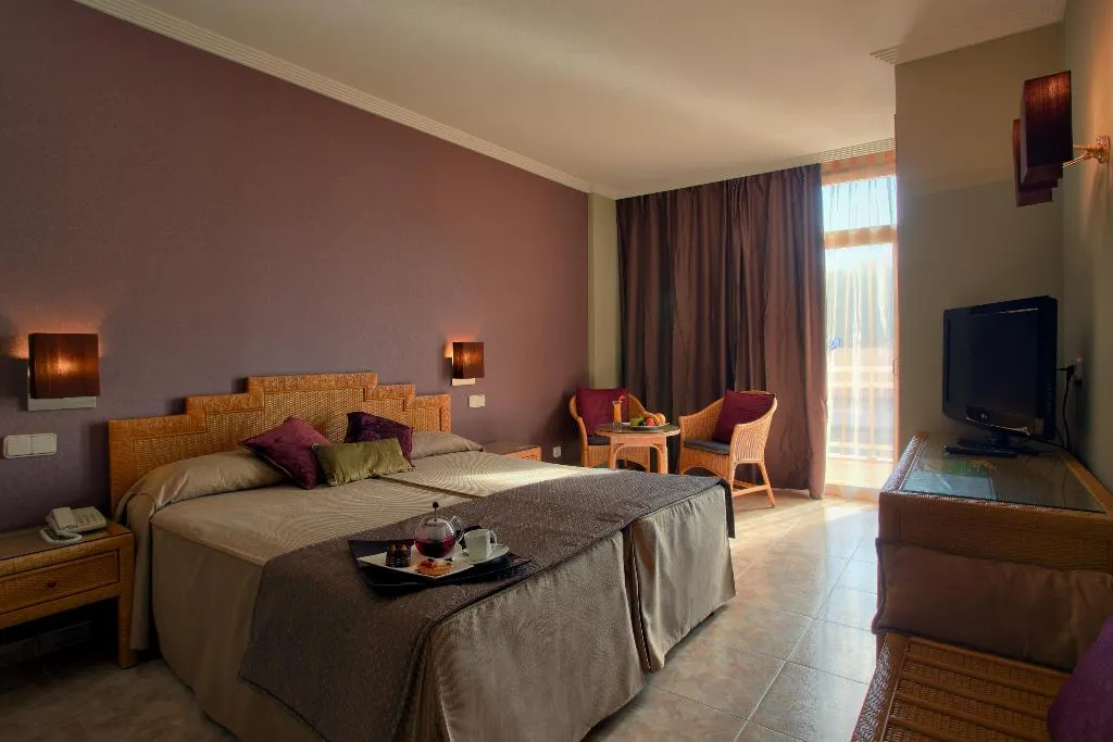 Room, Palas Pineda Hotel, Costa Brava
