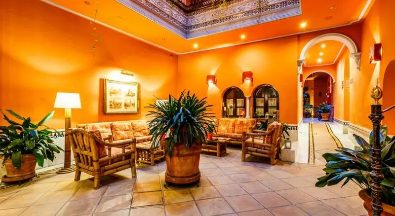 Lobby, Patio de la Alameda, Seville