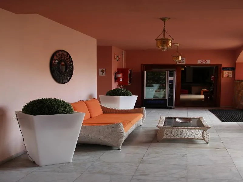 Lobby, Marola Park Apartmentos, Tenerife