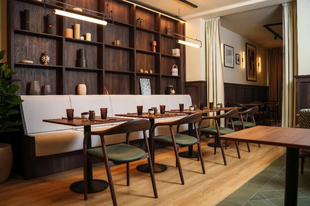 Bar, Honest Budapest by Chic&Basic, Budapest