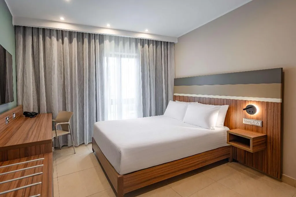 DOUBLE GUEST ROOM Room, DoubleTree by Hilton Malta, Malta