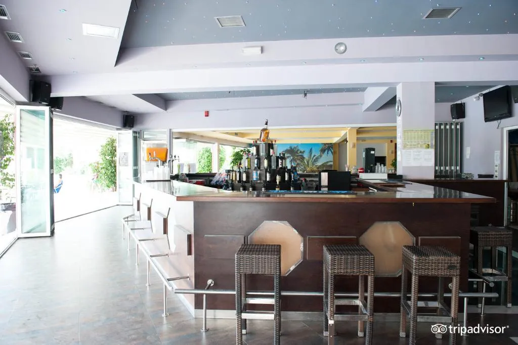 Bar, Majestic Hotel & Spa, Zante