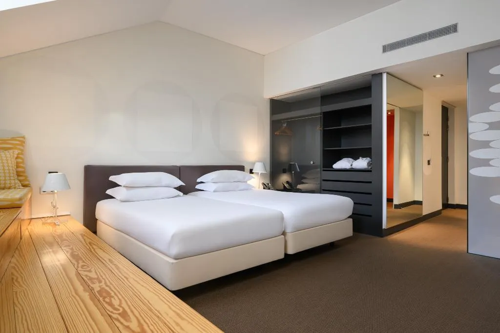 TWIN DELUXE Room, Inspira Liberdade Boutique Hotel, Lisbon