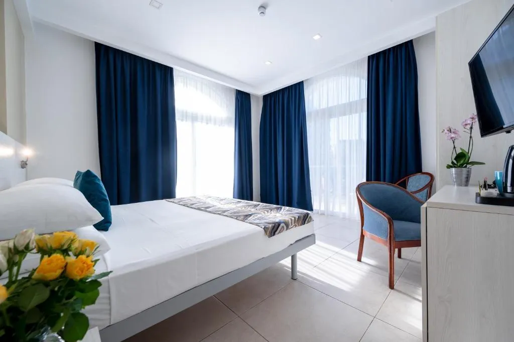 Room, Gillieru Harbour Hotel, Malta