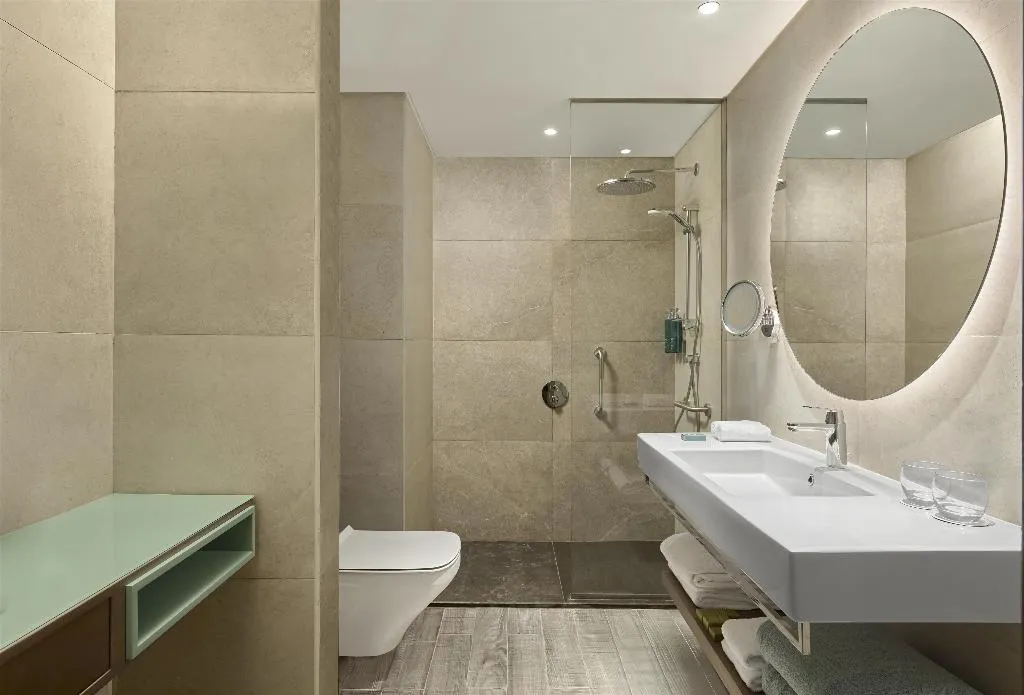 DOUBLE DELUXE KING BED Room, DoubleTree by Hilton Mangroovy El Gouna Resort, Red Sea Riviera