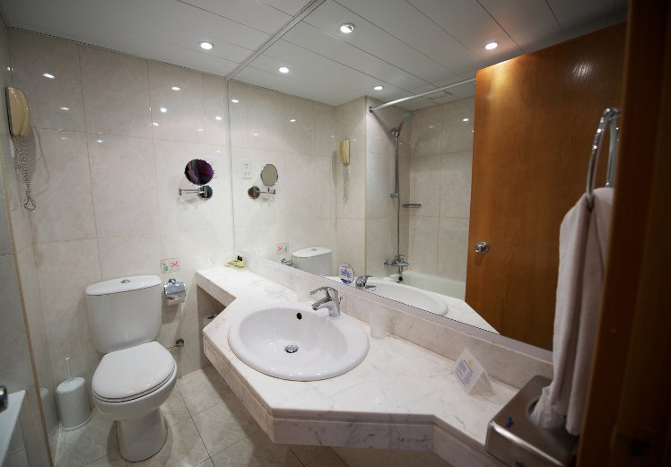 Classic Room Bathroom, Adams Beach Hotel, Cyprus