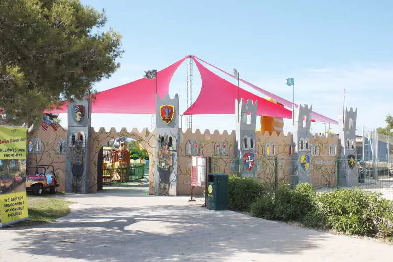 Sports and Entertainment, Club Mac Alcudia Resort & Waterpark, Majorca