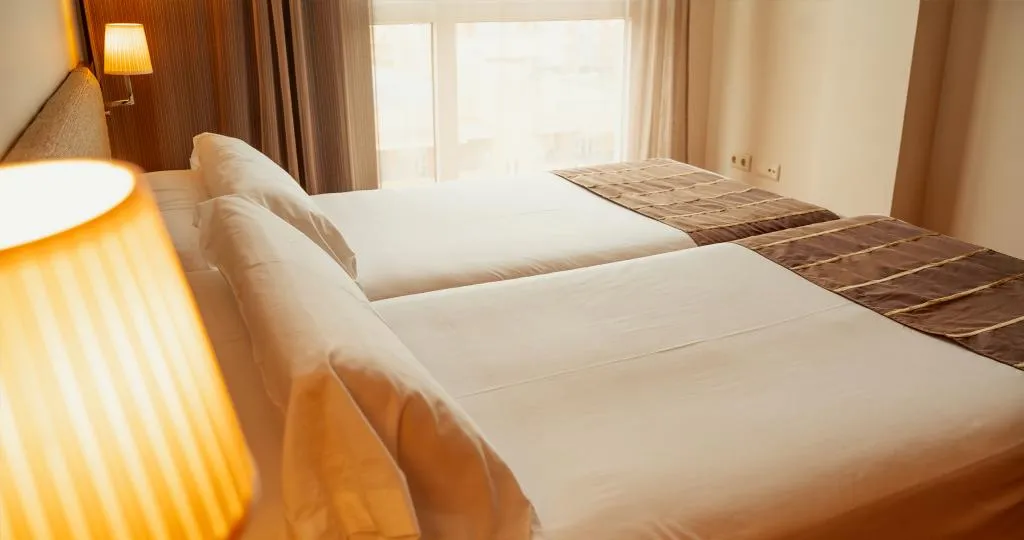 JUNIOR SUITE COMFORT Room, Vertice Sevilla, Seville