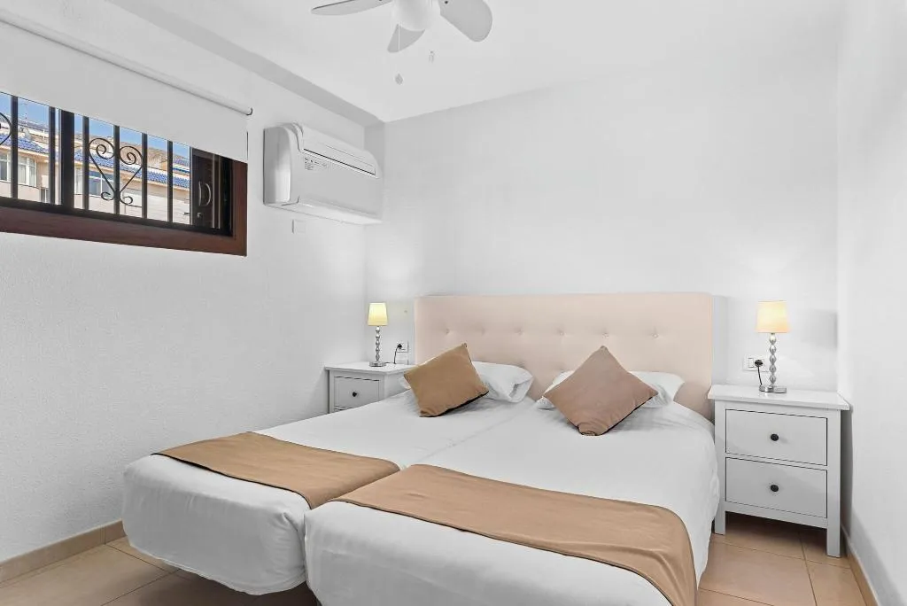 APARTMENT SUPERIOR ONE BEDROOM Room, Paloma Beach Apartments, Tenerife
